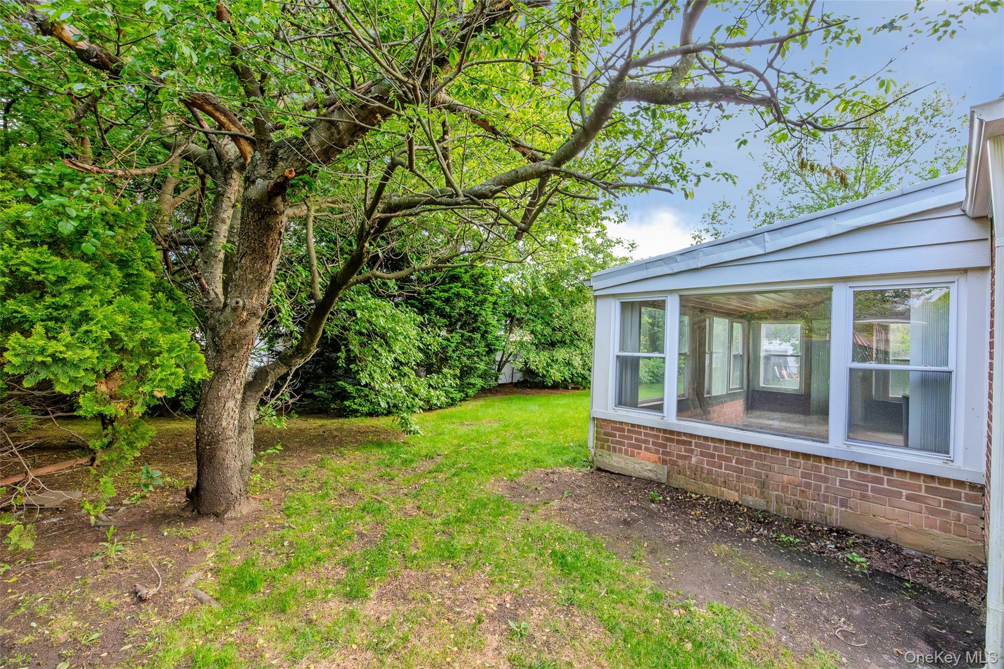 Single Family Henry Street  Nassau County, NY 11553, MLS-1007584-46