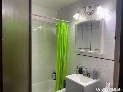 Single Family 89th Street  Queens, NY 11417, MLS-1007599-17