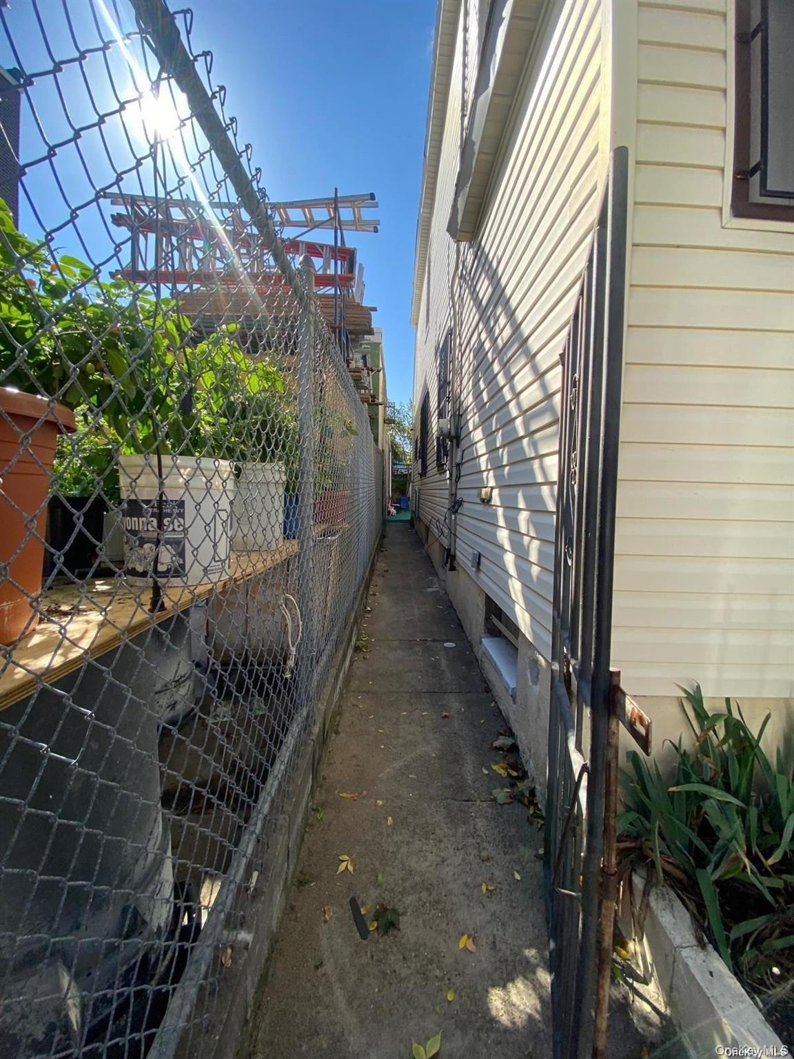 Single Family 89th Street  Queens, NY 11417, MLS-1007599-7