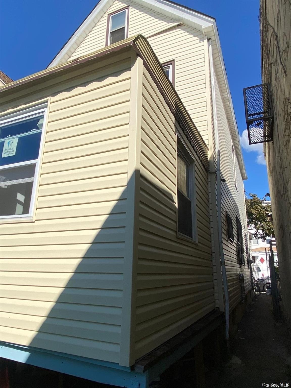 Single Family 89th Street  Queens, NY 11417, MLS-1007599-9