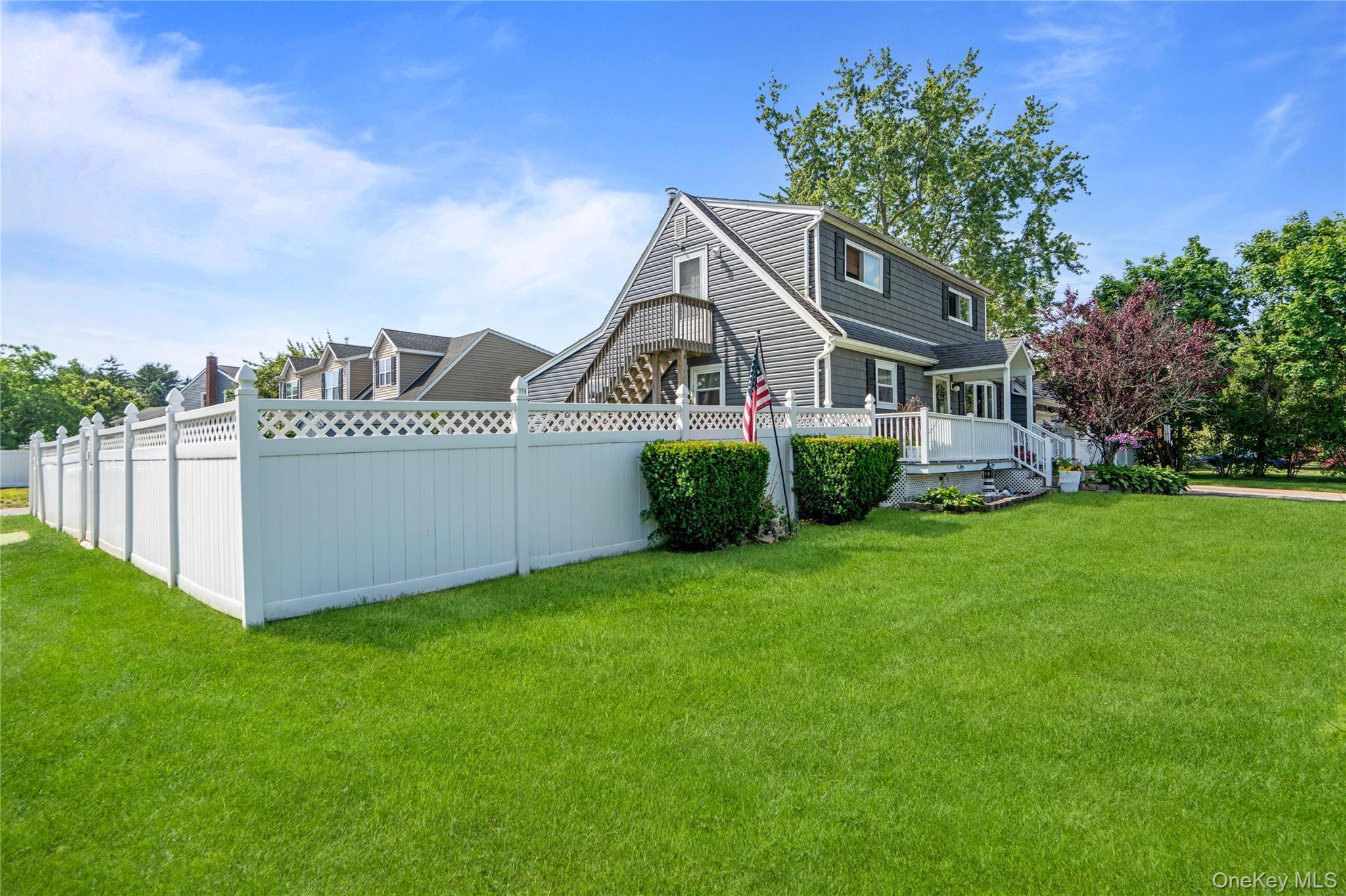 Single Family Woods Lane  Suffolk County, NY 11720, MLS-1007605-2