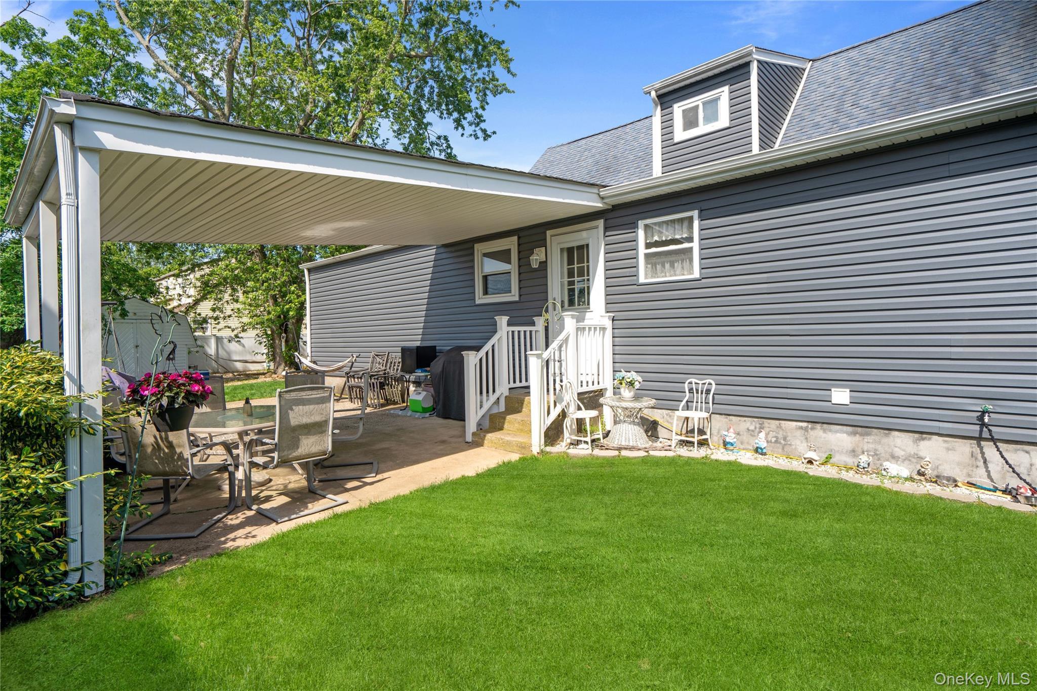 Single Family Woods Lane  Suffolk County, NY 11720, MLS-1007605-31