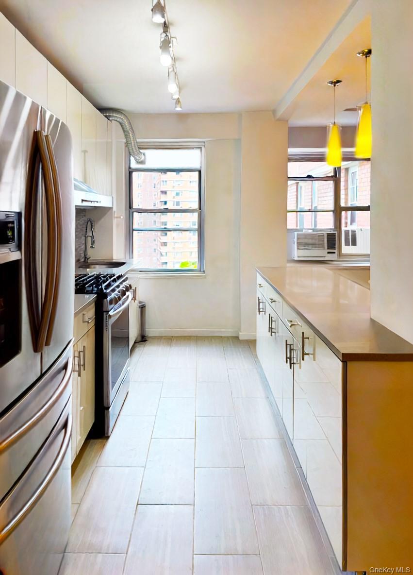 Coop Grand  Manhattan, NY 10002, MLS-1007607-5