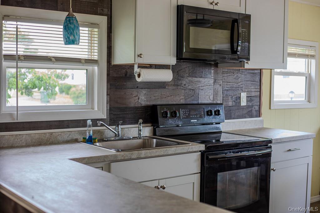 Single Family Revere Drive Suffolk County, NY 11716, MLS-1007611-3