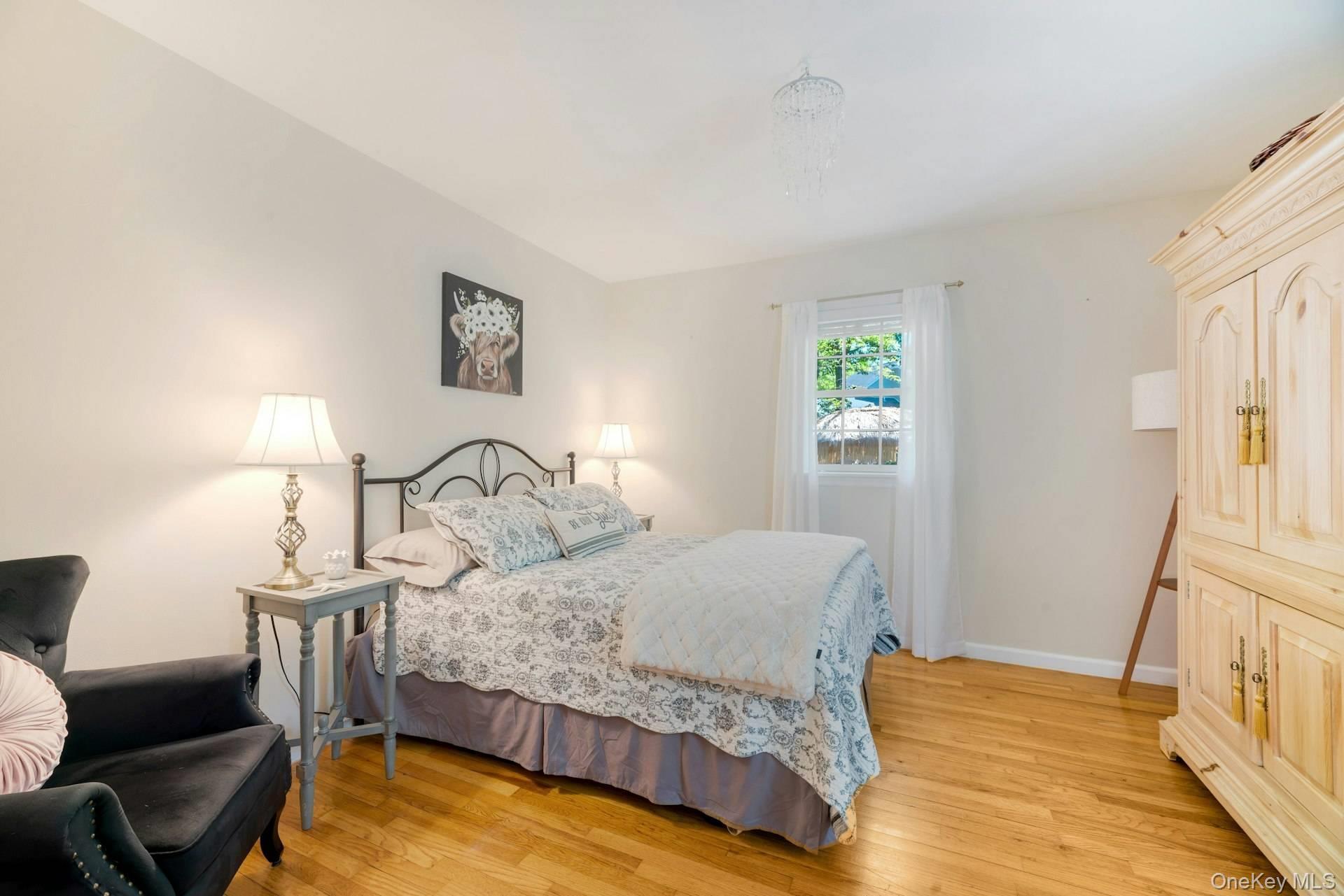 Single Family Jones Road Suffolk County, NY 11946, MLS-1007635-13