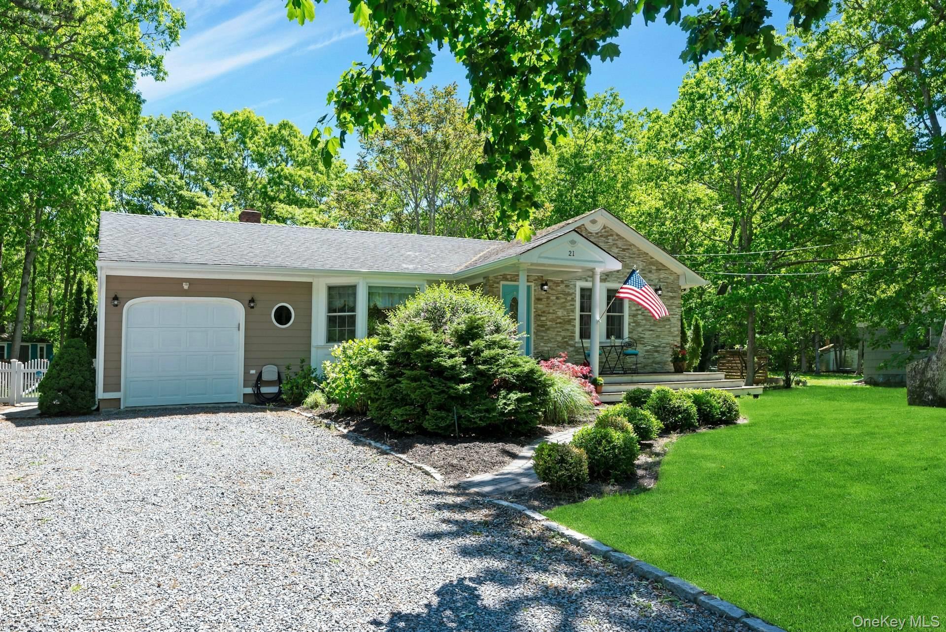 Single Family Jones Road Suffolk County, NY 11946, MLS-1007635-2