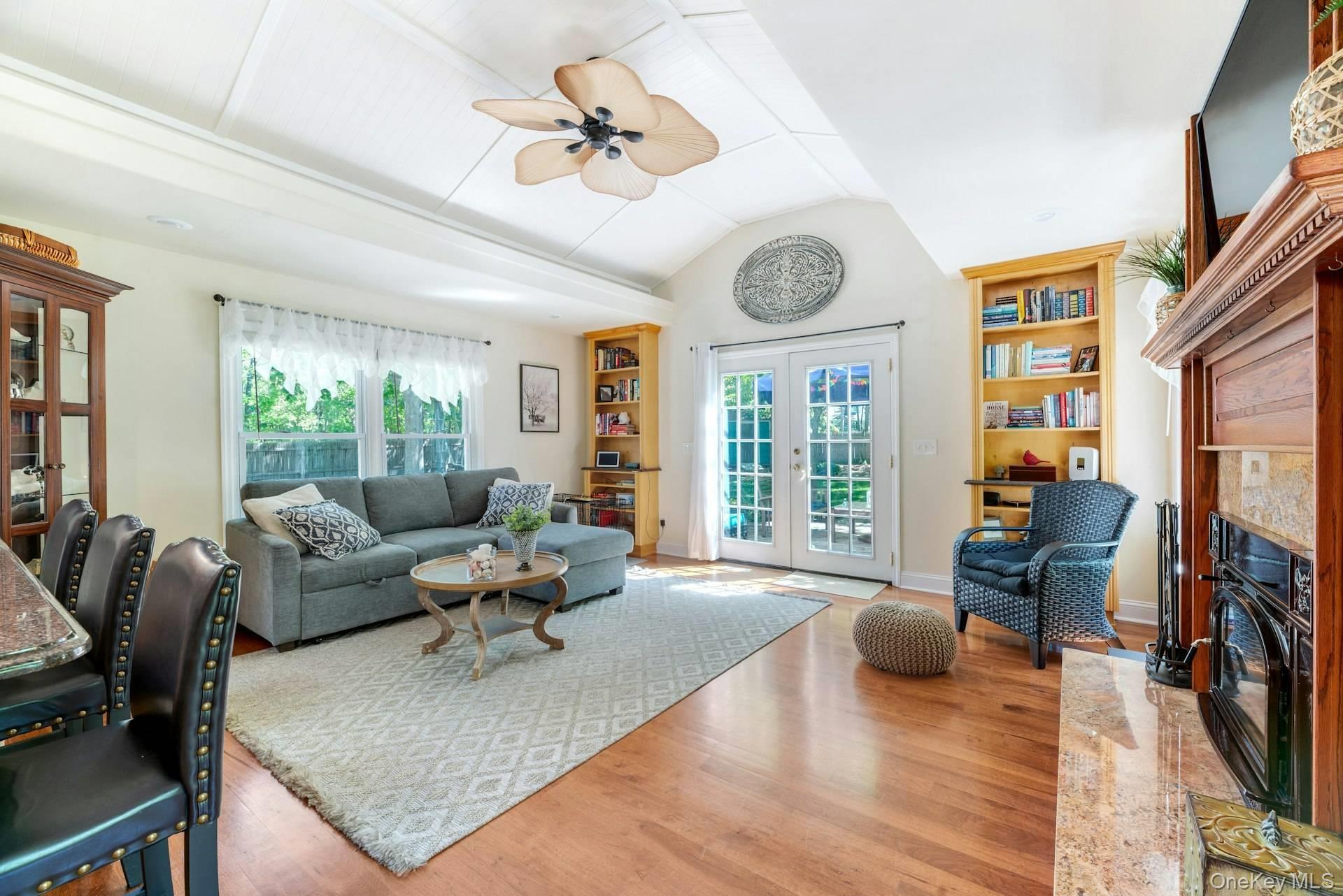 Single Family Jones Road Suffolk County, NY 11946, MLS-1007635-5