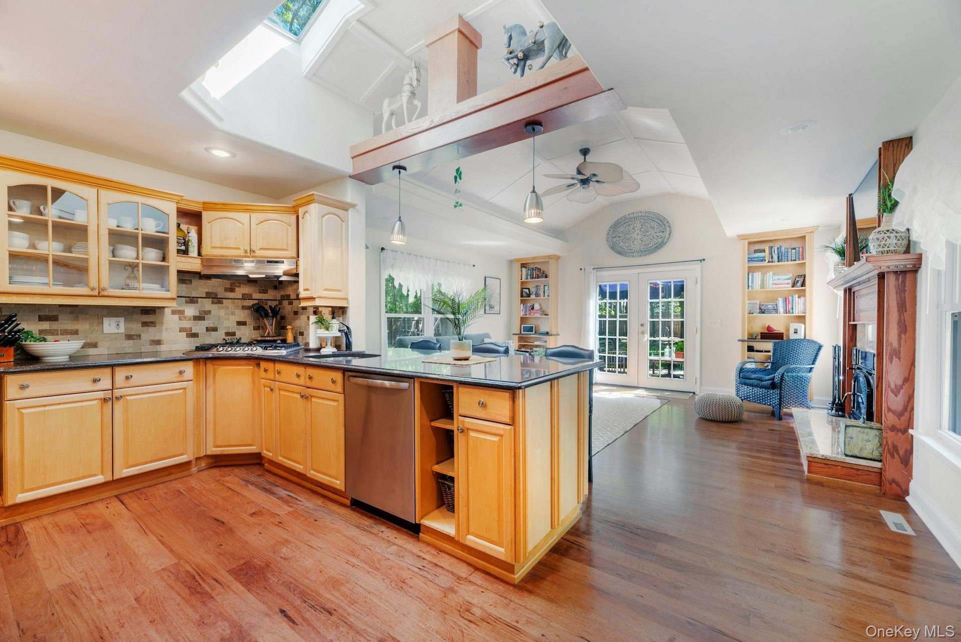 Single Family Jones Road Suffolk County, NY 11946, MLS-1007635-9