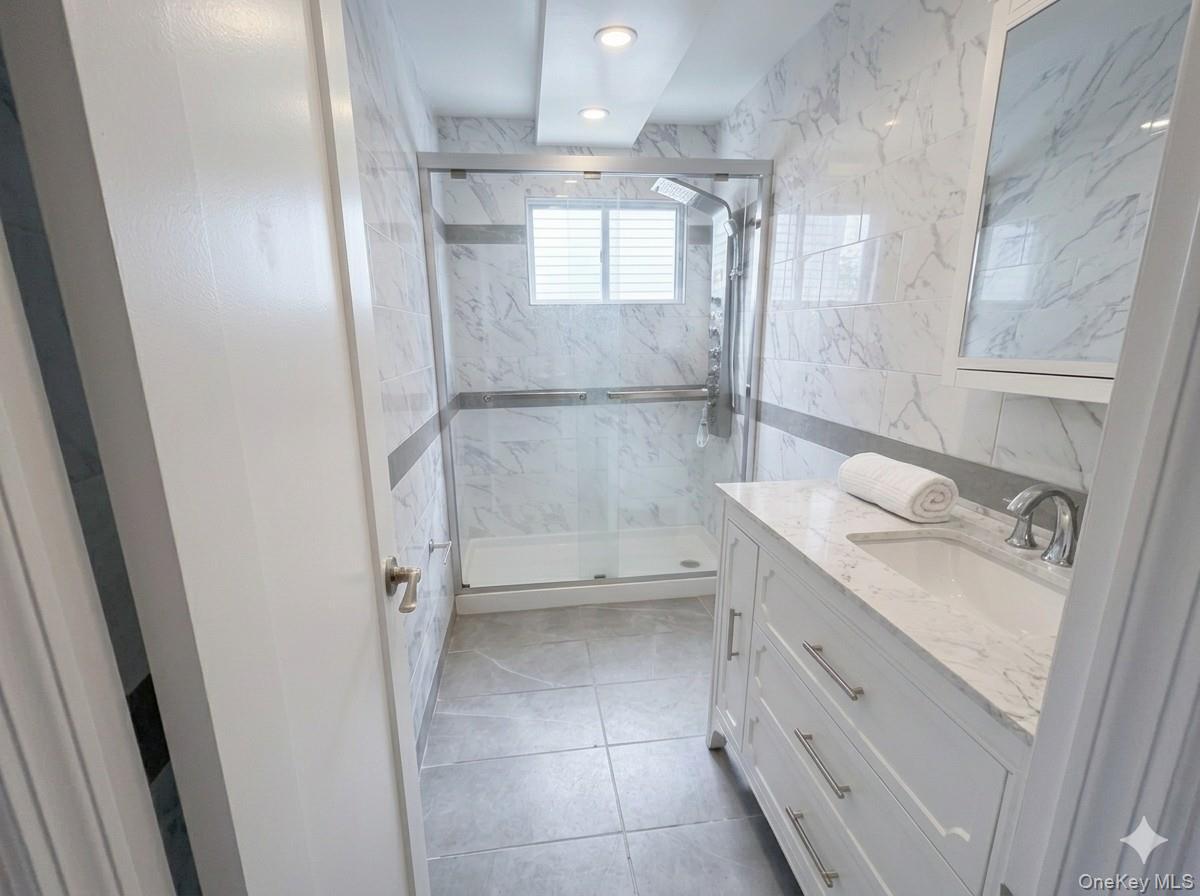 Single Family 111th Queens, NY 11429, MLS-1007662-3