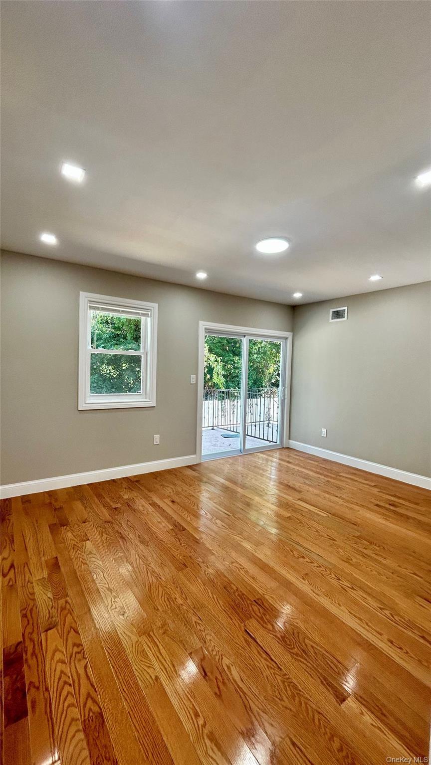 Single Family New Haven Avenue Queens, NY 11691, MLS-1007663-11