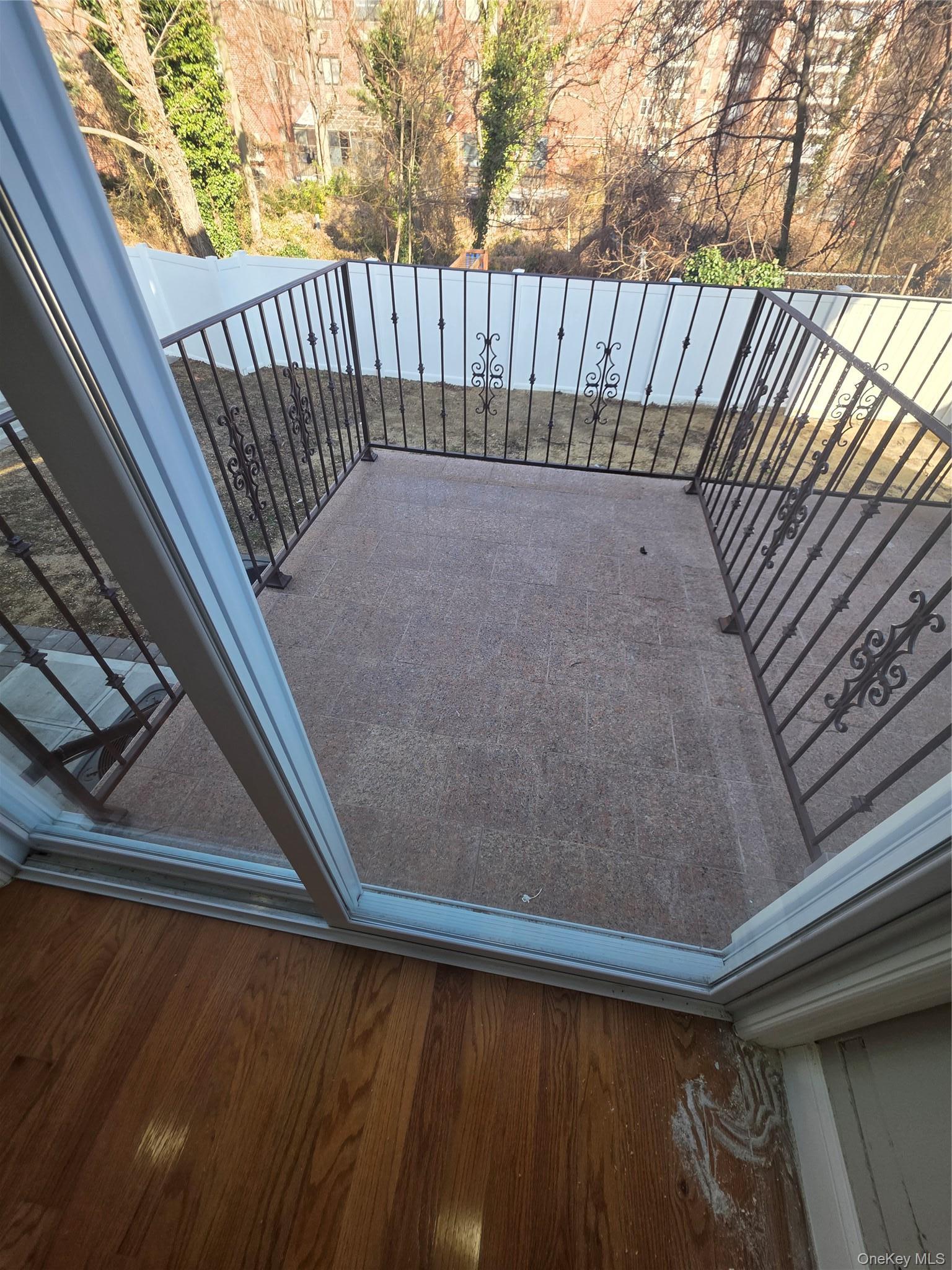 Single Family New Haven Avenue Queens, NY 11691, MLS-1007663-14