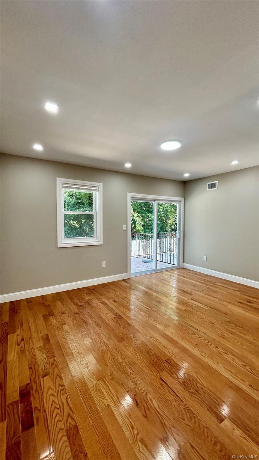 Single Family New Haven Avenue Queens, NY 11691, MLS-1007663-20