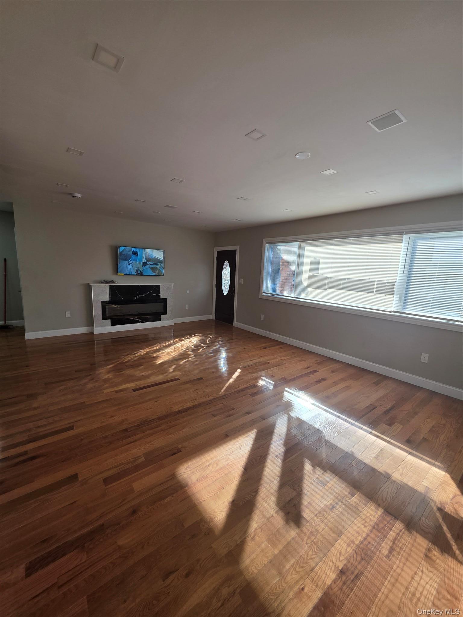 Single Family New Haven Avenue Queens, NY 11691, MLS-1007663-6