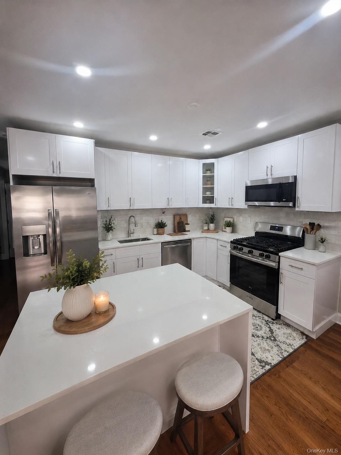 Single Family New Haven Avenue Queens, NY 11691, MLS-1007663-8