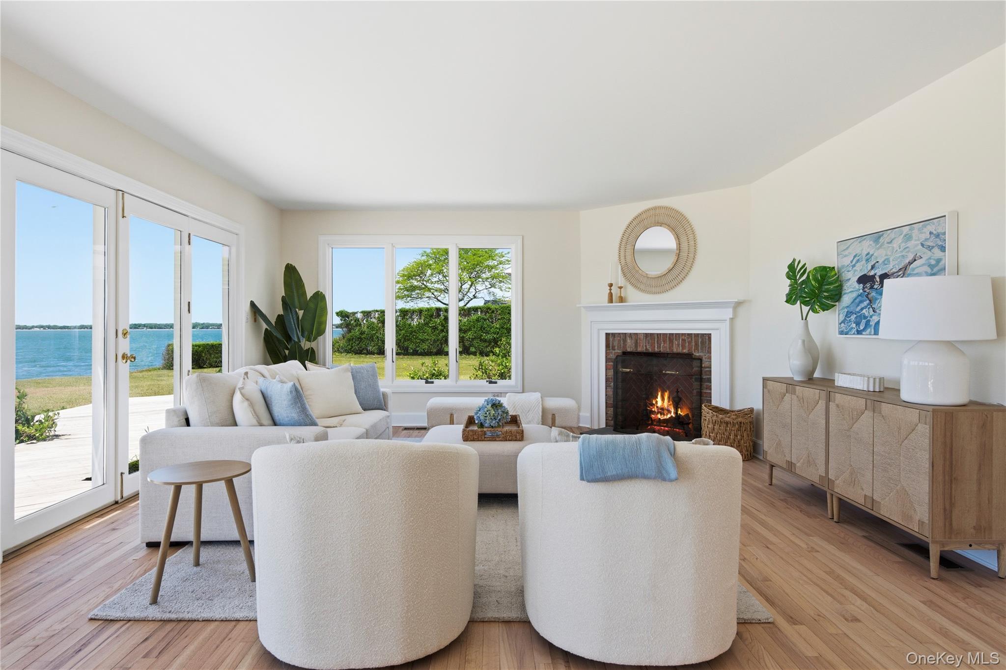 Single Family Peconic Avenue  Suffolk County, NY 11964, MLS-1007669-11