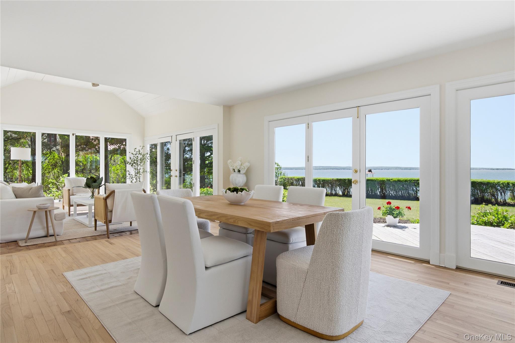 Single Family Peconic Avenue  Suffolk County, NY 11964, MLS-1007669-12