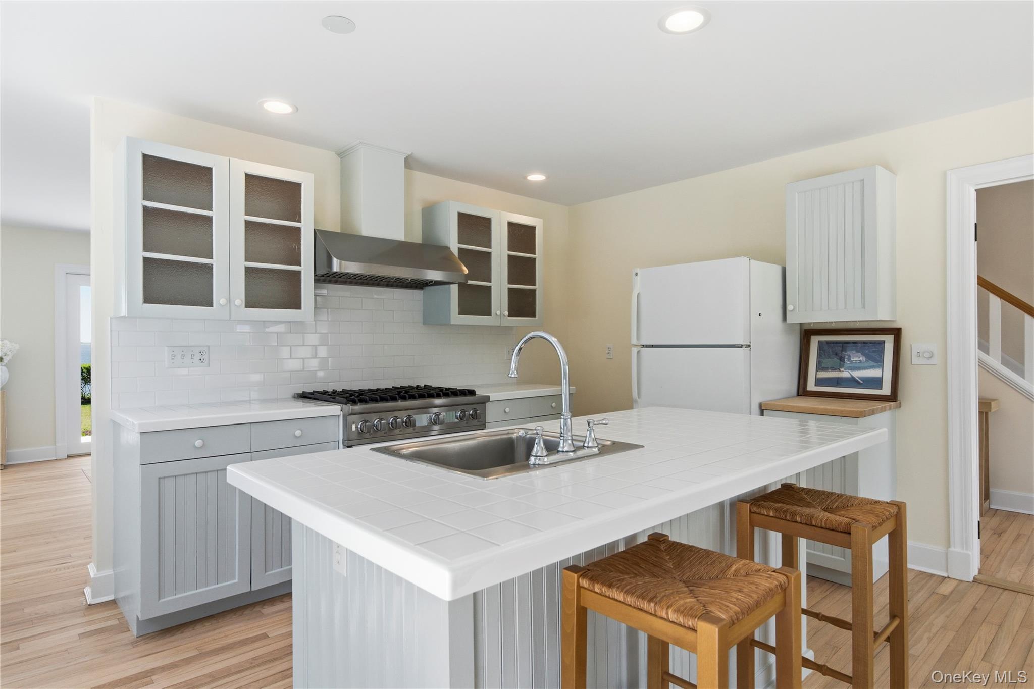 Single Family Peconic Avenue  Suffolk County, NY 11964, MLS-1007669-17