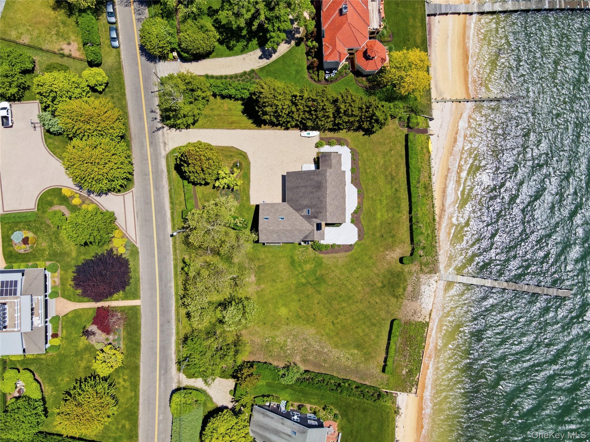 Single Family Peconic Avenue  Suffolk County, NY 11964, MLS-1007669-2