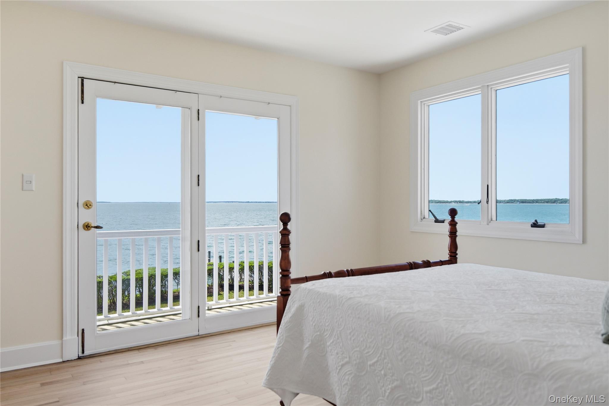 Single Family Peconic Avenue  Suffolk County, NY 11964, MLS-1007669-24