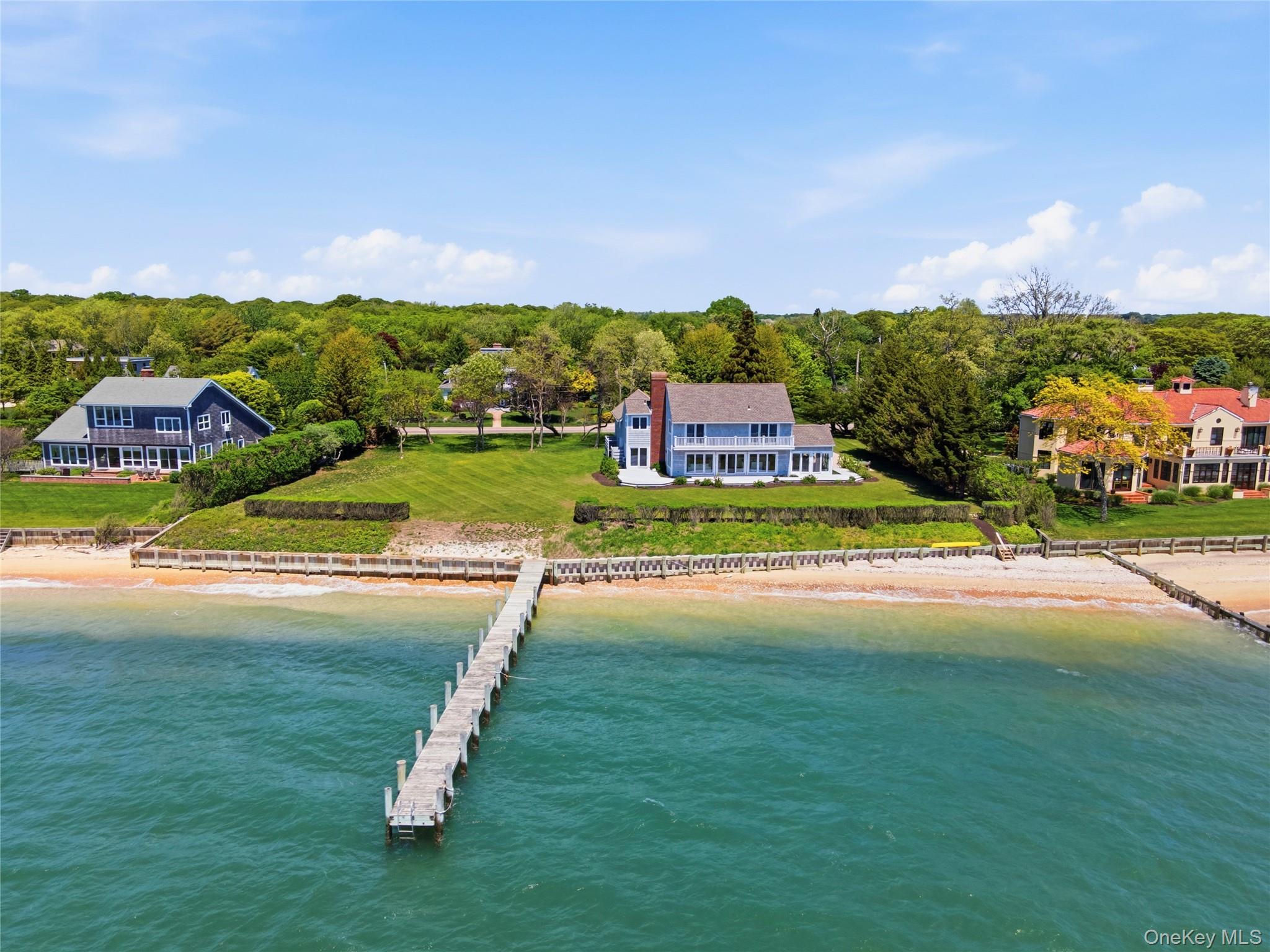 Single Family Peconic Avenue  Suffolk County, NY 11964, MLS-1007669-3