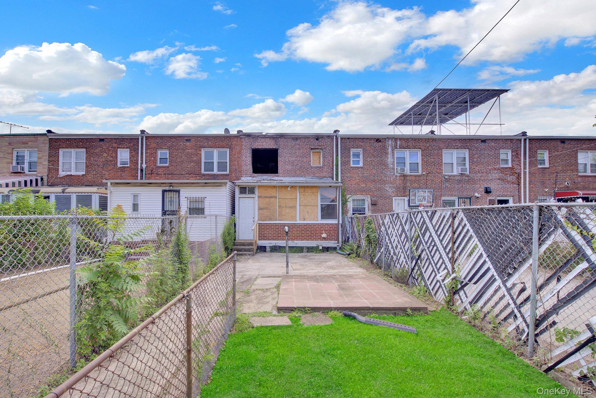 Single Family Springfield Boulevard  Queens, NY 11411, MLS-1007706-5