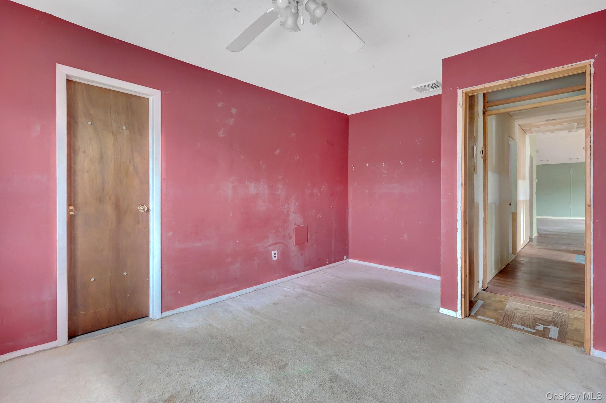 Single Family Fremont Street Suffolk County, NY 11757, MLS-1007707-15