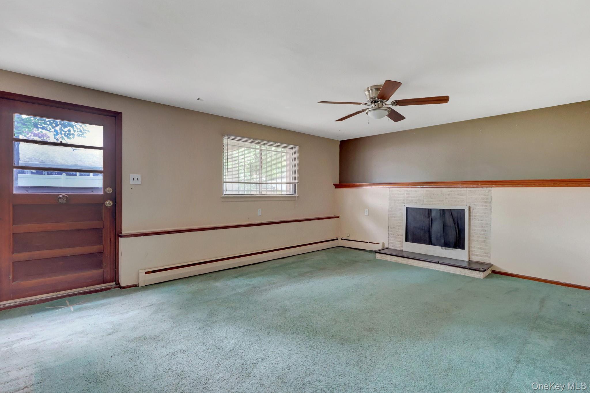 Single Family Fremont Street Suffolk County, NY 11757, MLS-1007707-18