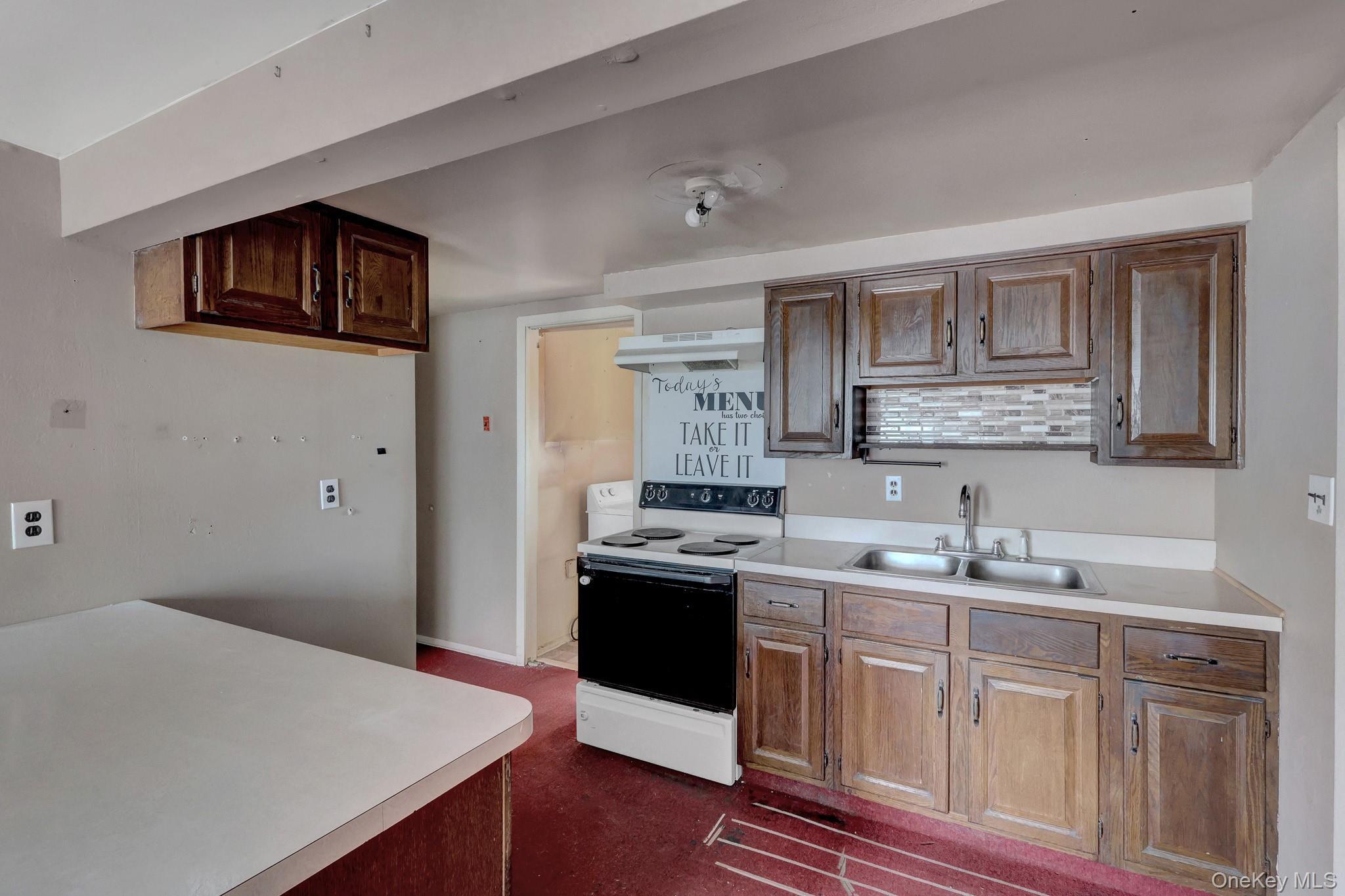 Single Family Fremont Street Suffolk County, NY 11757, MLS-1007707-22