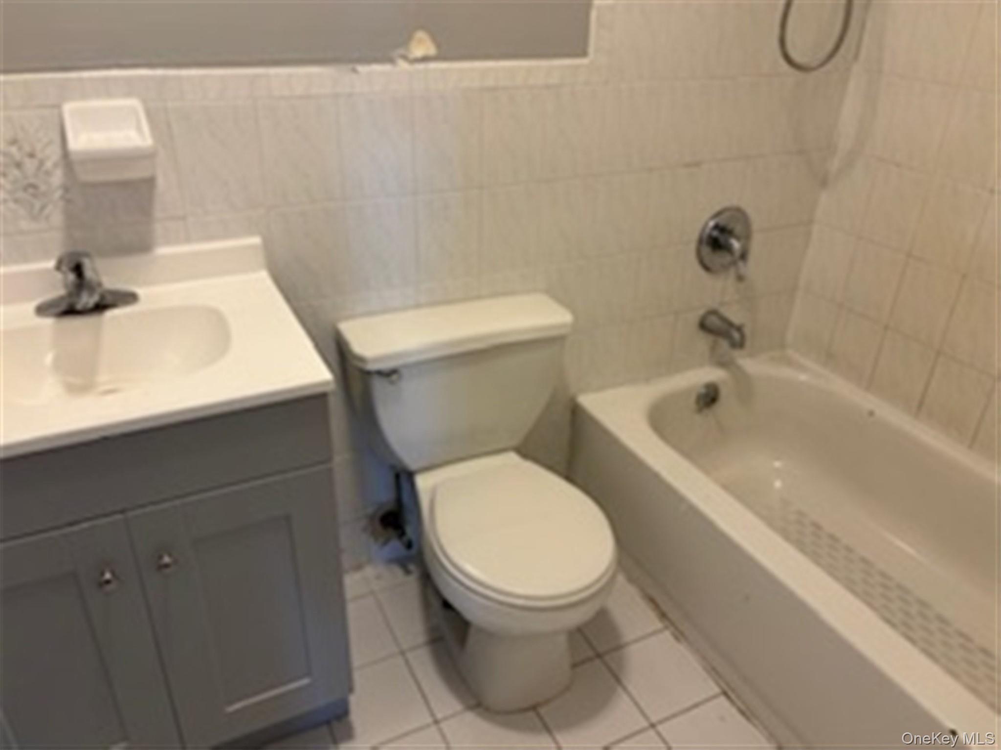 Single Family 176th Street  Queens, NY 11433, MLS-1007718-6