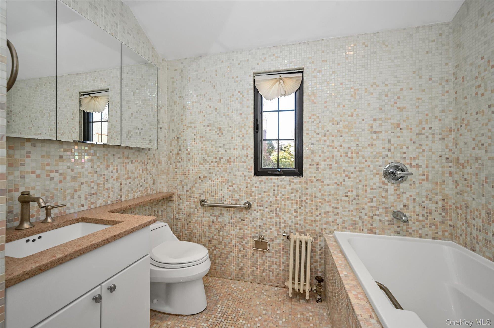 Single Family Eton Street Queens, NY 11432, MLS-1007751-14