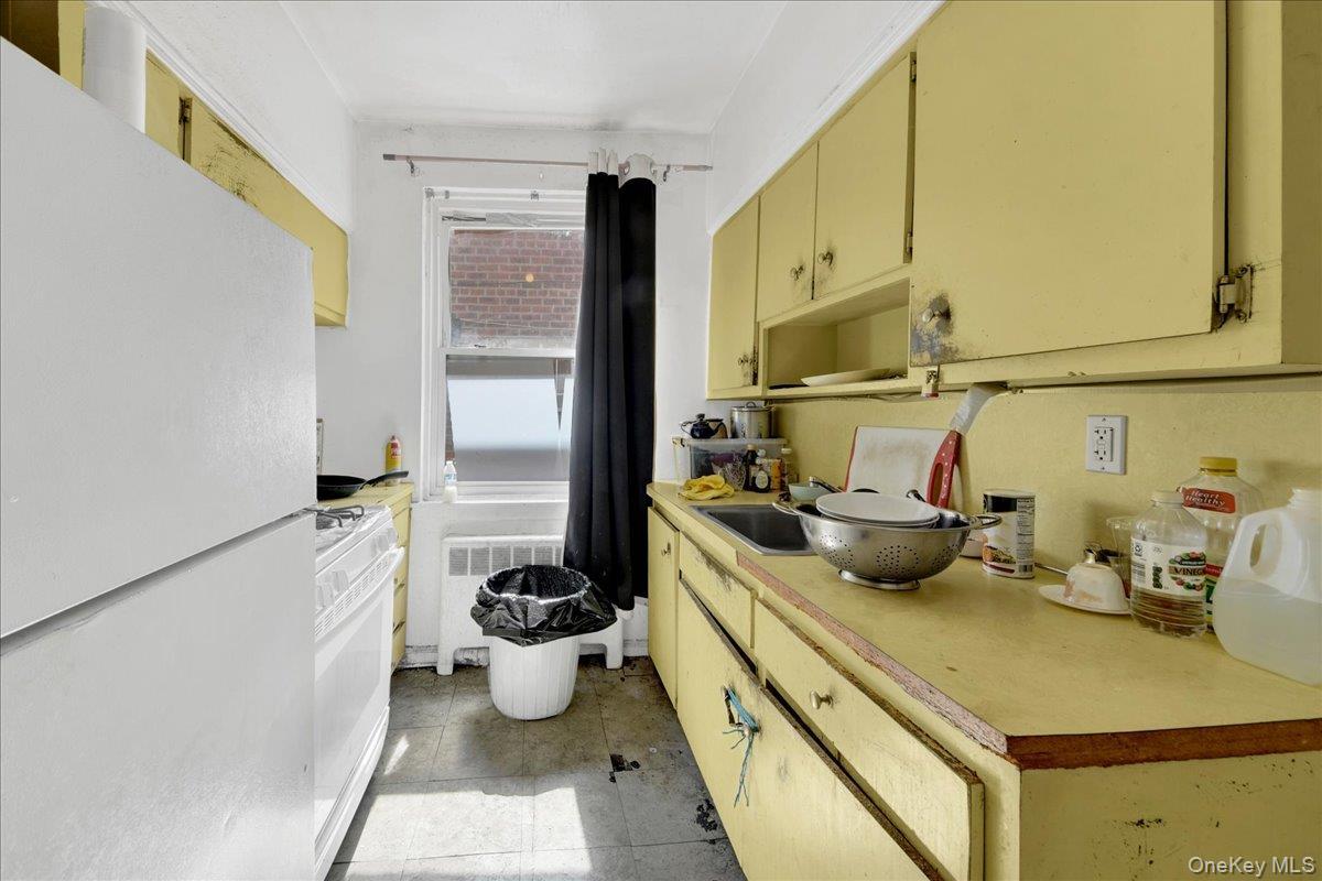 Single Family Neill Bronx, NY 10462, MLS-1007768-23