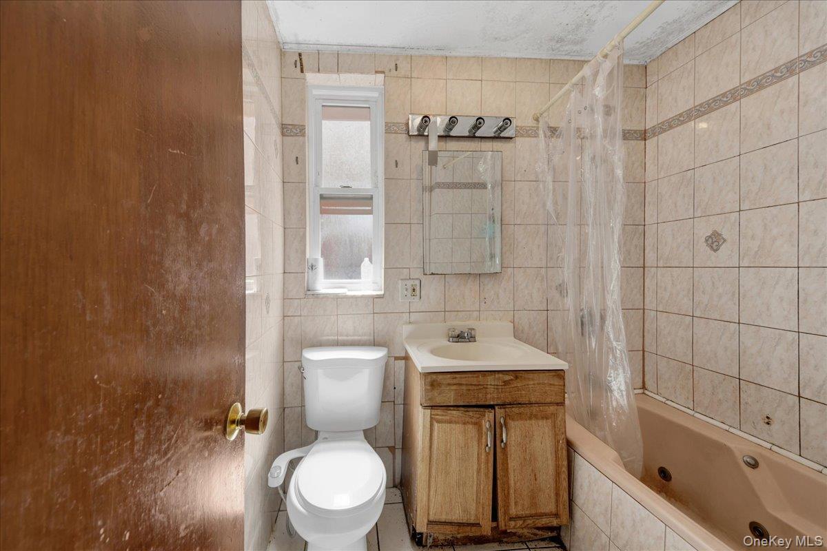 Single Family Neill Bronx, NY 10462, MLS-1007768-27