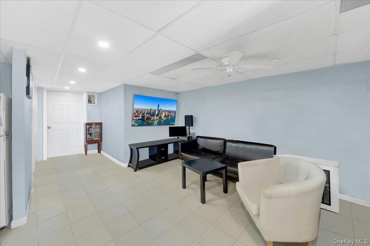 Single Family Neill Bronx, NY 10462, MLS-1007768-36