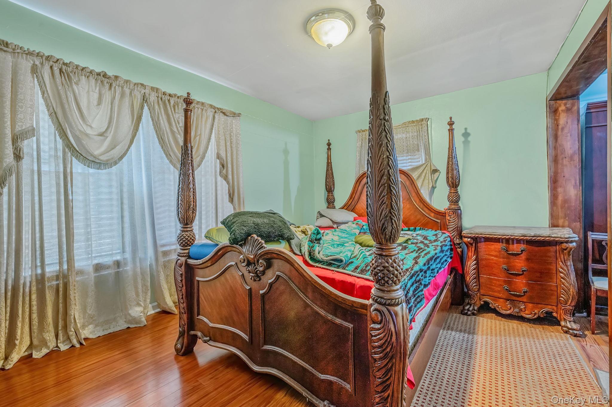 Single Family Deerfield Road Queens, NY 11691, MLS-1007826-8