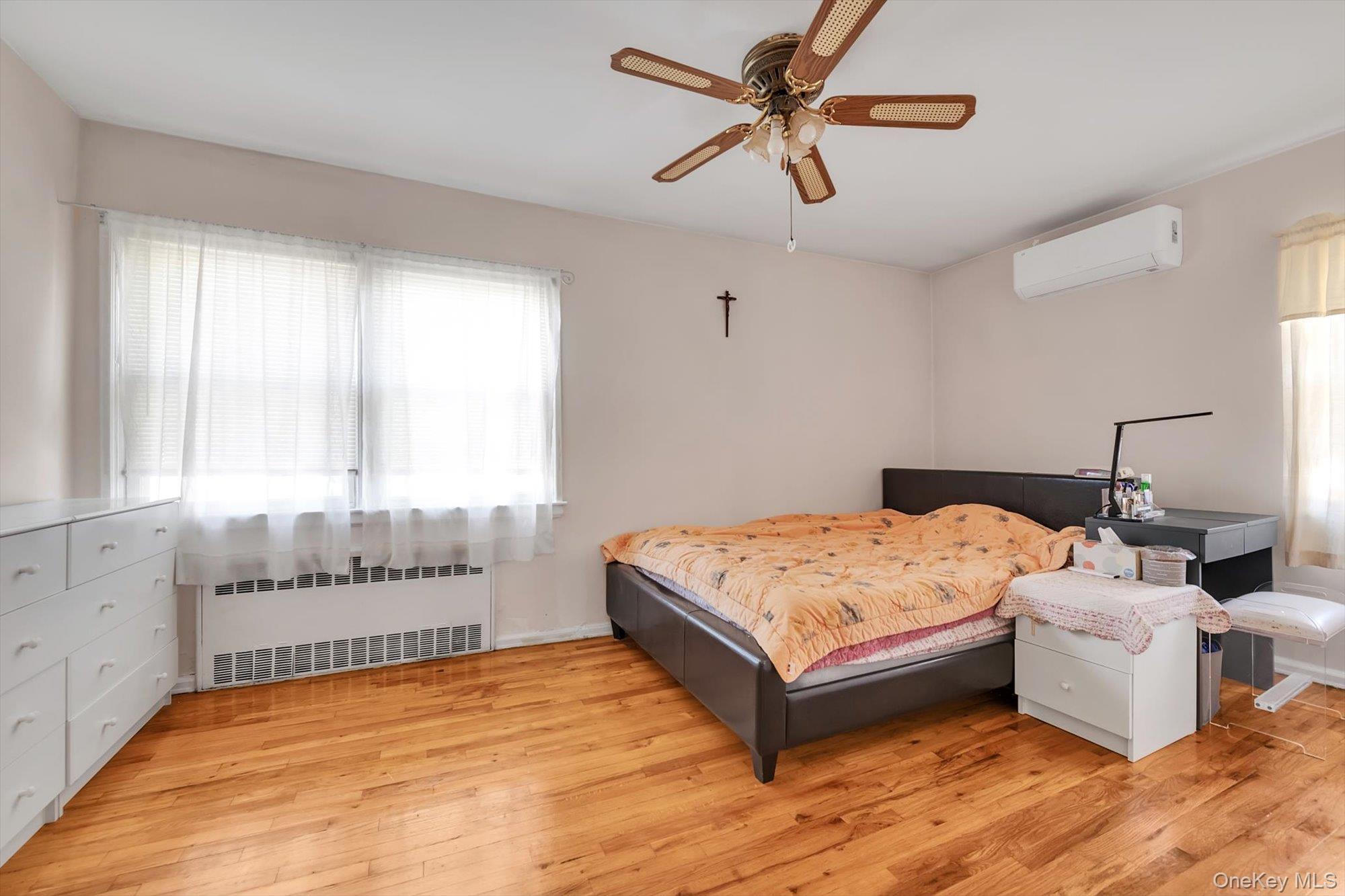 Single Family 216th  Queens, NY 11361, MLS-1007848-10