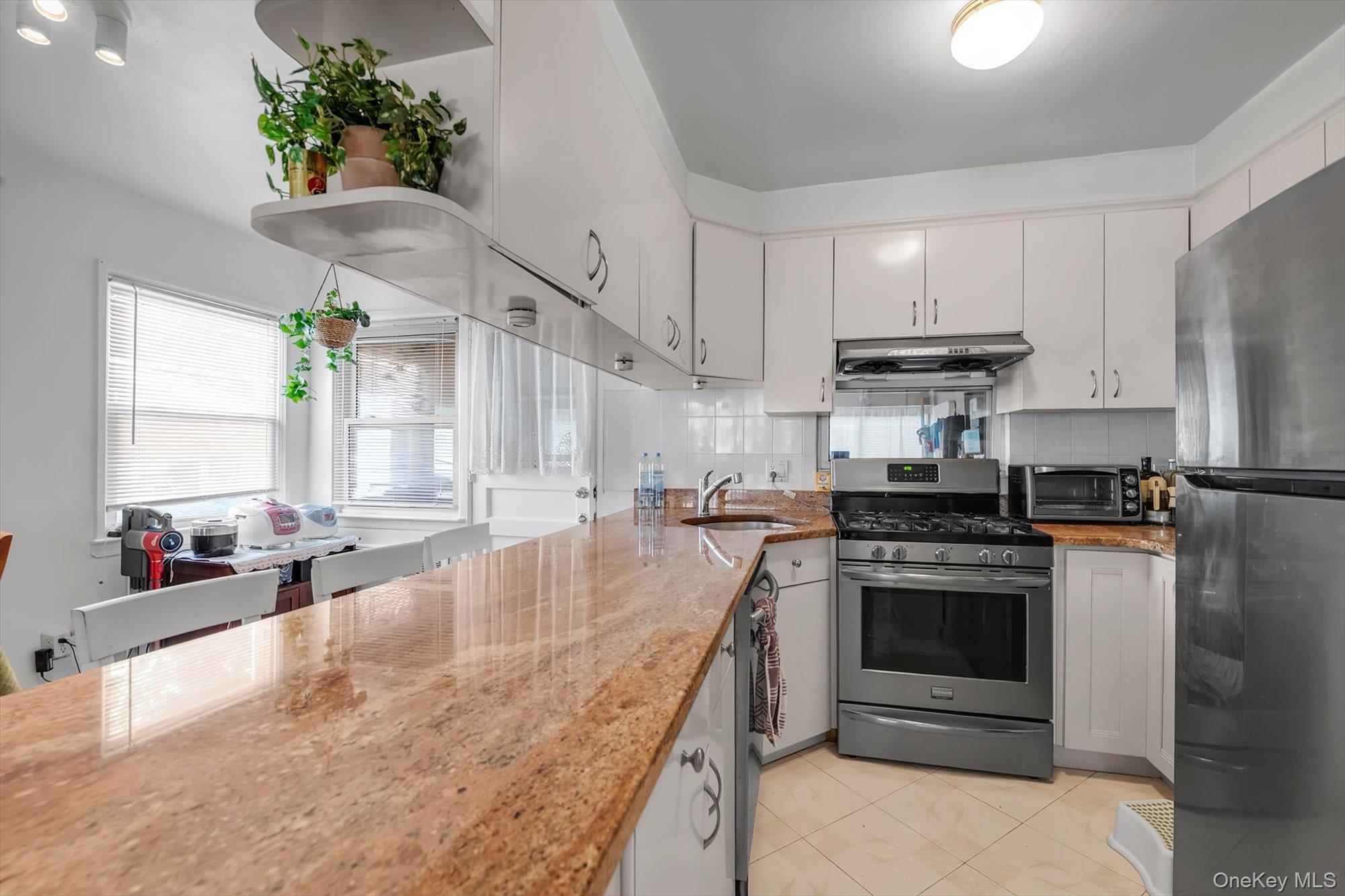 Single Family 216th  Queens, NY 11361, MLS-1007848-6