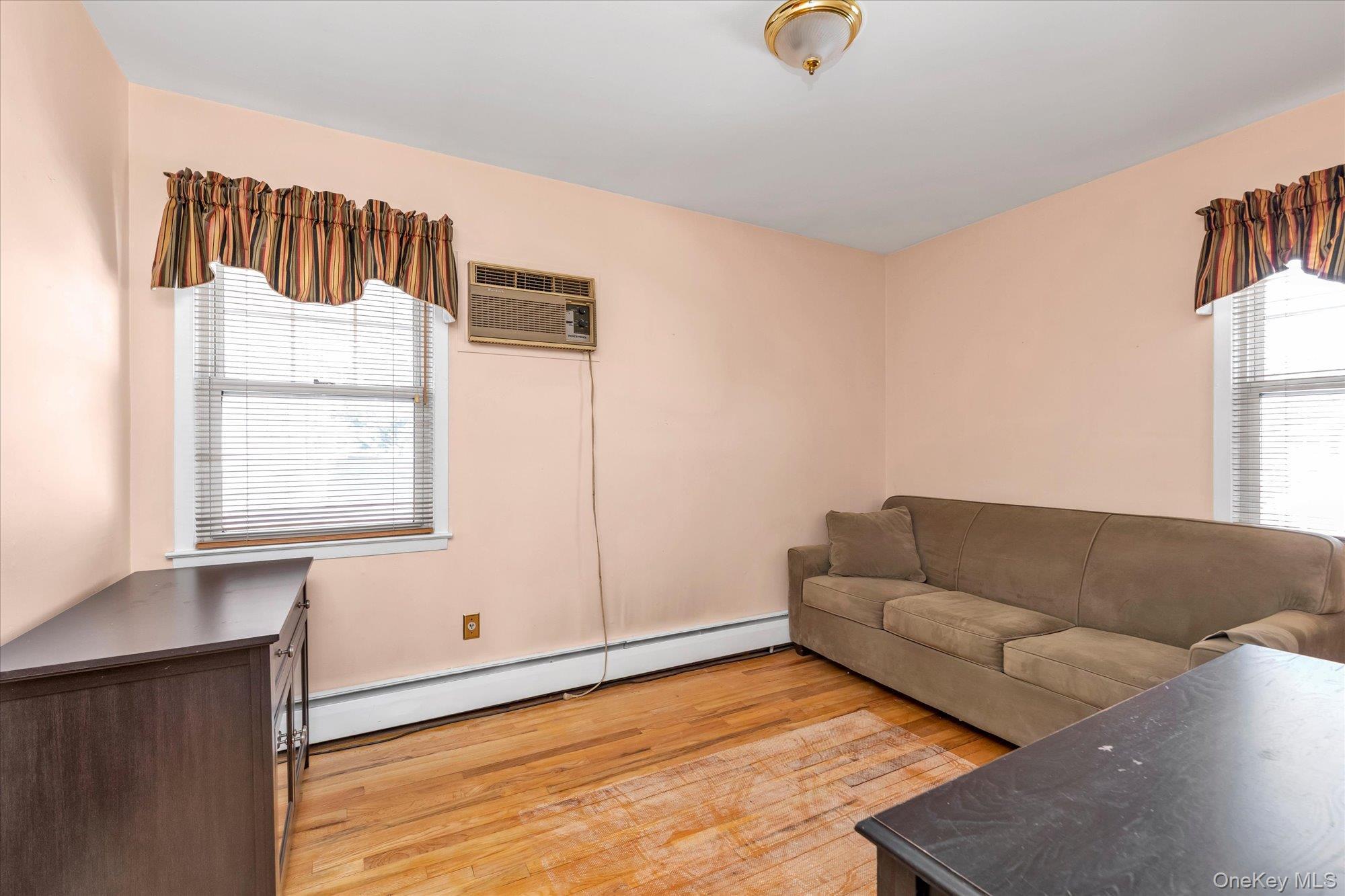 Single Family 154th Queens, NY 11354, MLS-1007867-13