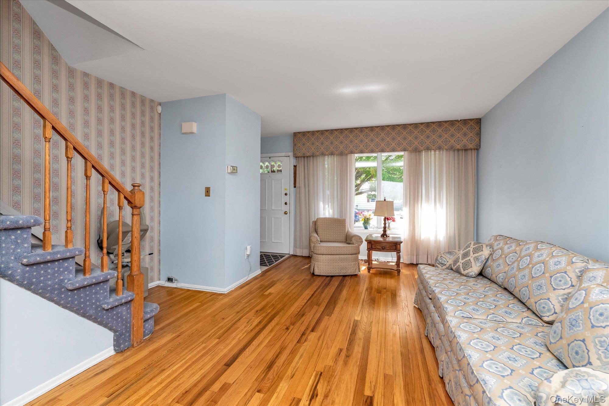 Single Family 154th Queens, NY 11354, MLS-1007867-2