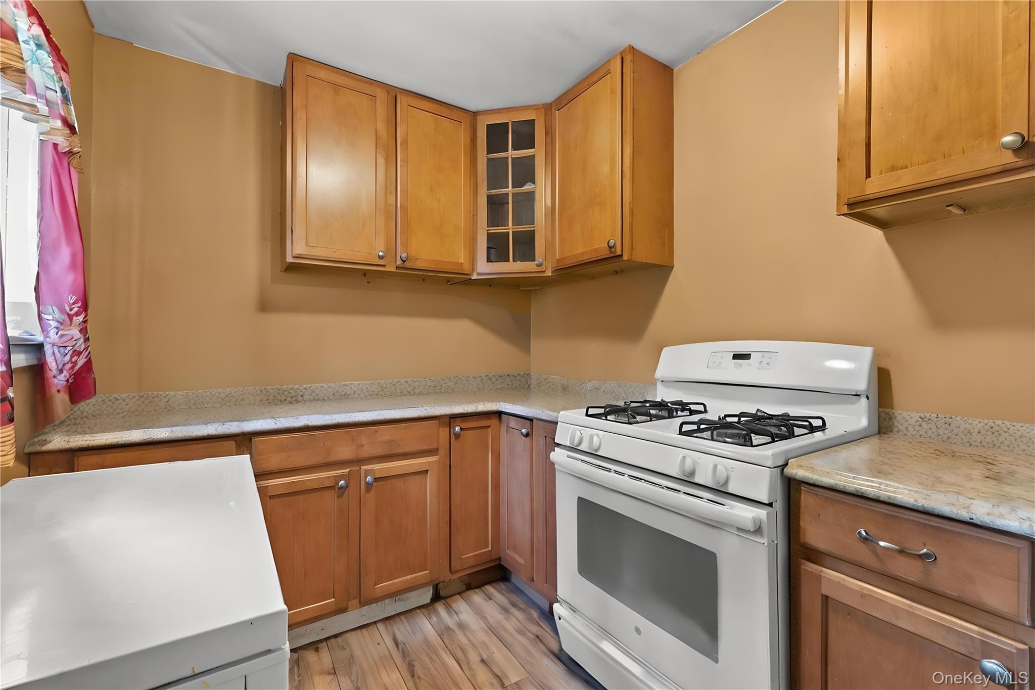 Single Family E Lakeland Street Suffolk County, NY 11706, MLS-1007871-6