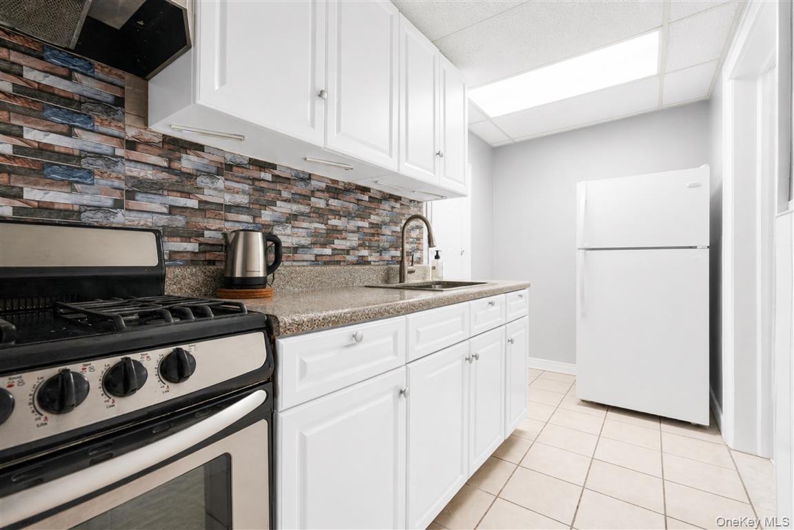 Single Family 123rd Street Queens, NY 11415, MLS-1007901-19