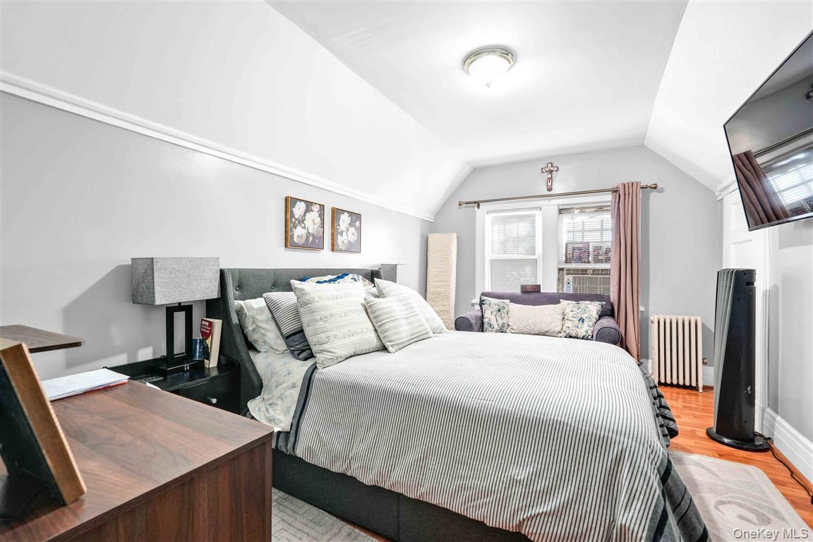 Single Family 123rd Street Queens, NY 11415, MLS-1007901-24