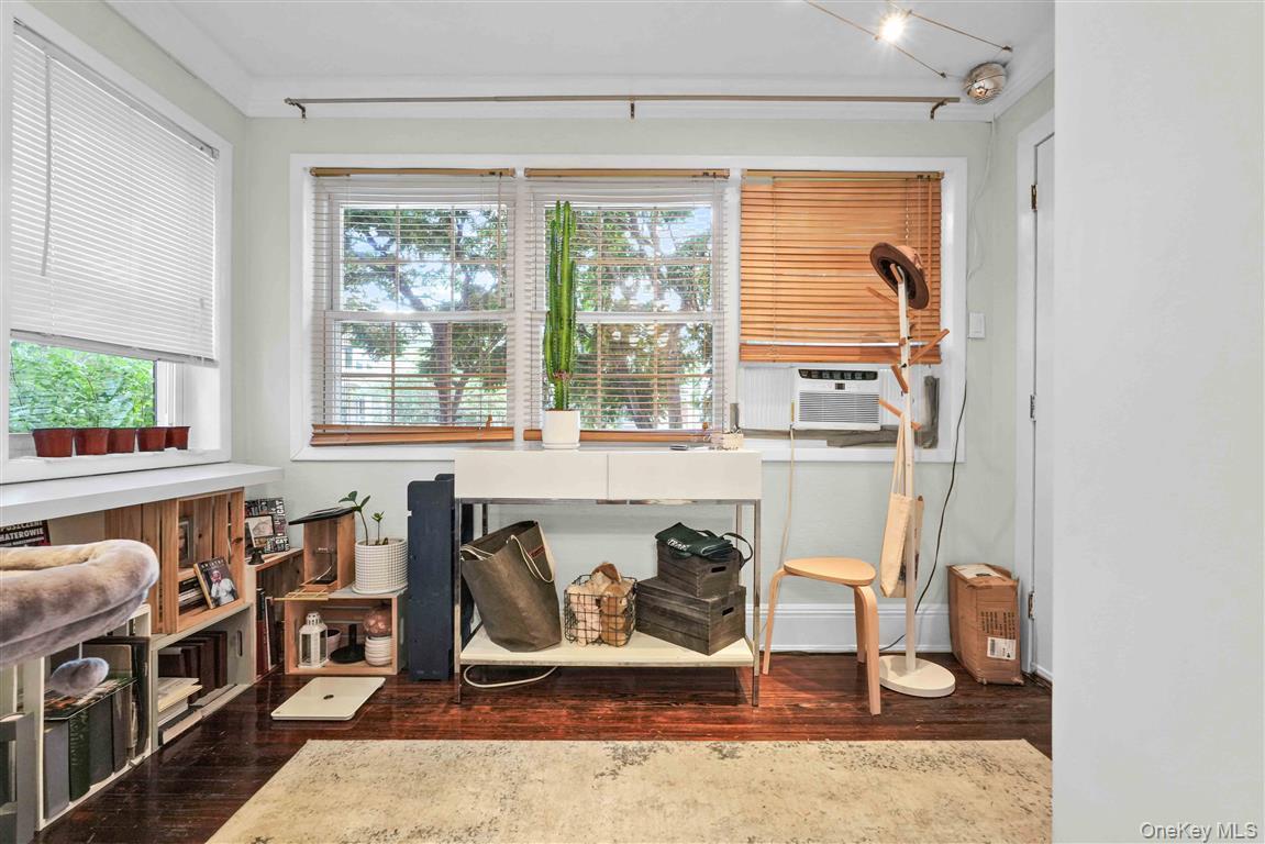 Single Family 123rd Street Queens, NY 11415, MLS-1007901-31