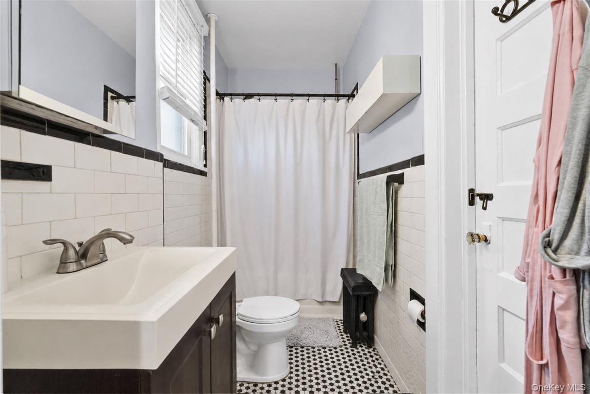 Single Family 123rd Street Queens, NY 11415, MLS-1007901-38
