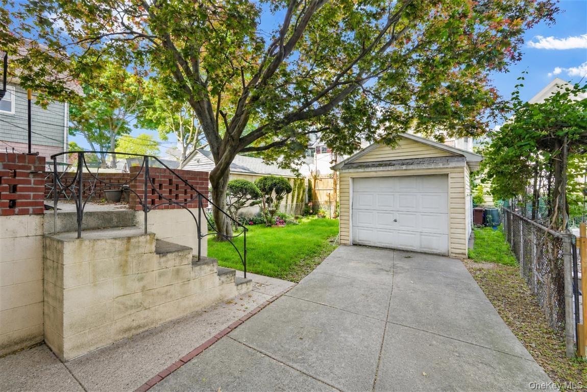 Single Family 123rd Street Queens, NY 11415, MLS-1007901-6