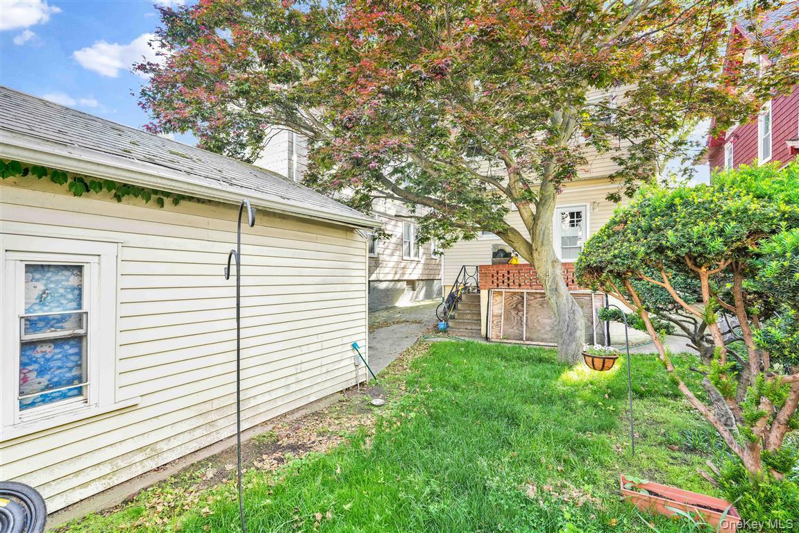 Single Family 123rd Street Queens, NY 11415, MLS-1007901-9
