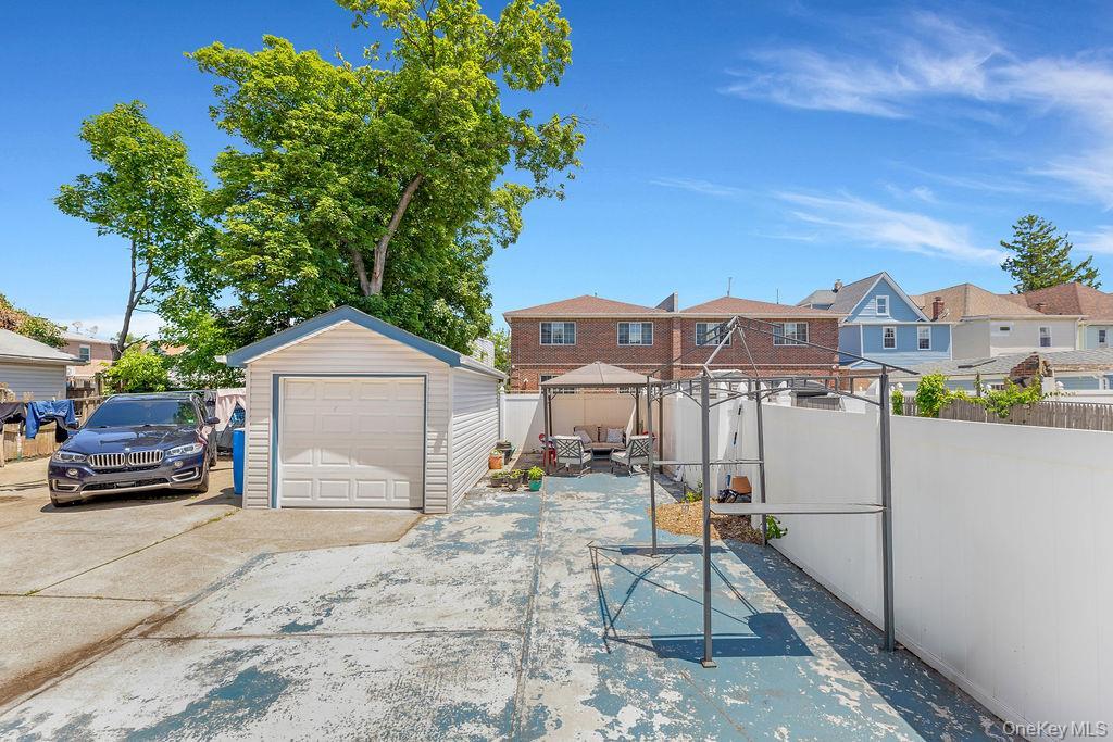 Single Family Remington Queens, NY 11435, MLS-1007908-17