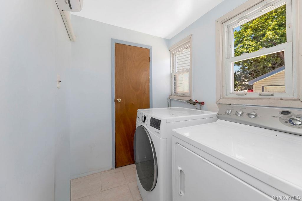 Single Family Remington  Queens, NY 11435, MLS-1007908-37