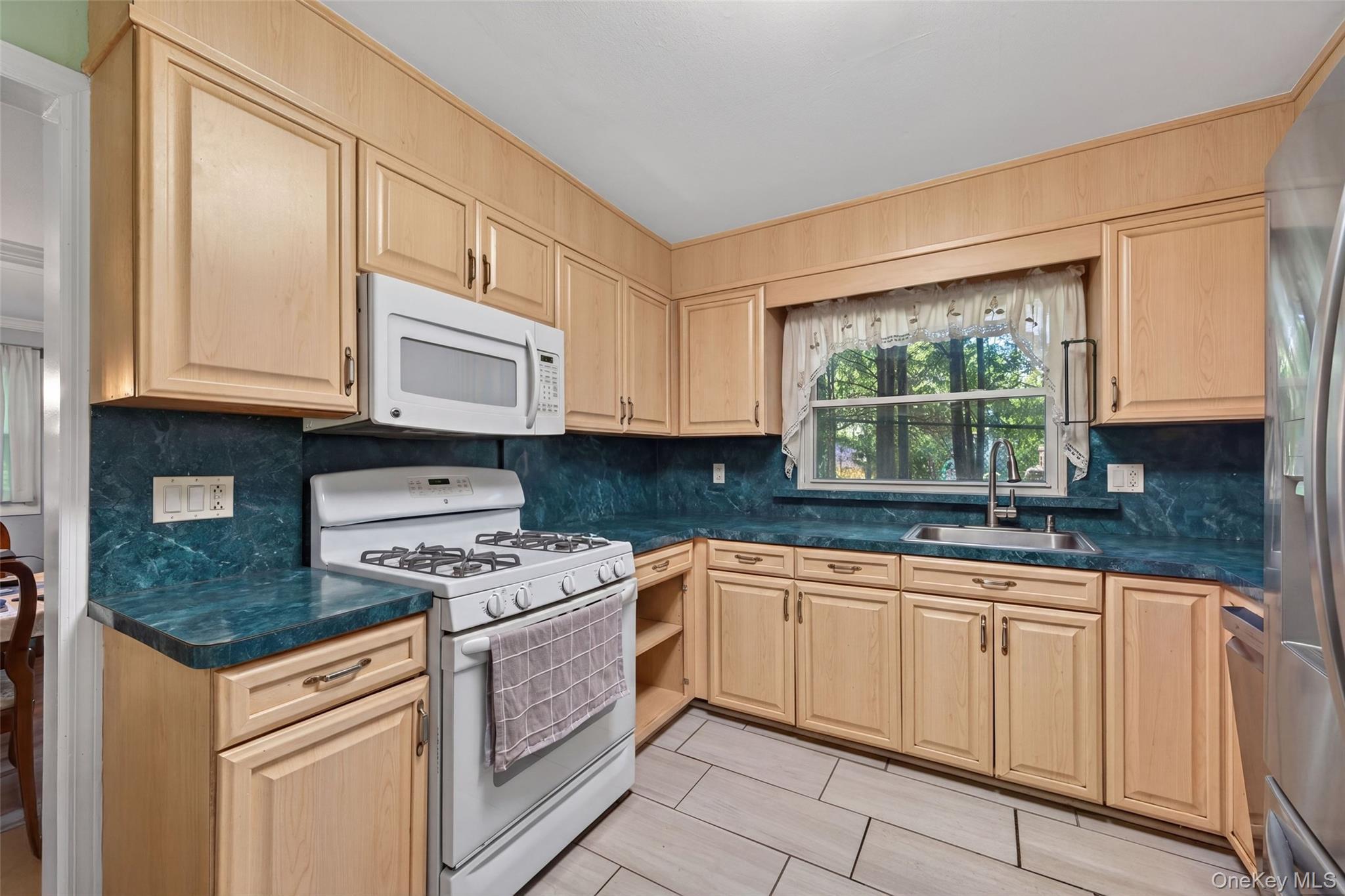 Single Family Prospect Place Rockland County, NY 10901, MLS-1007913-8
