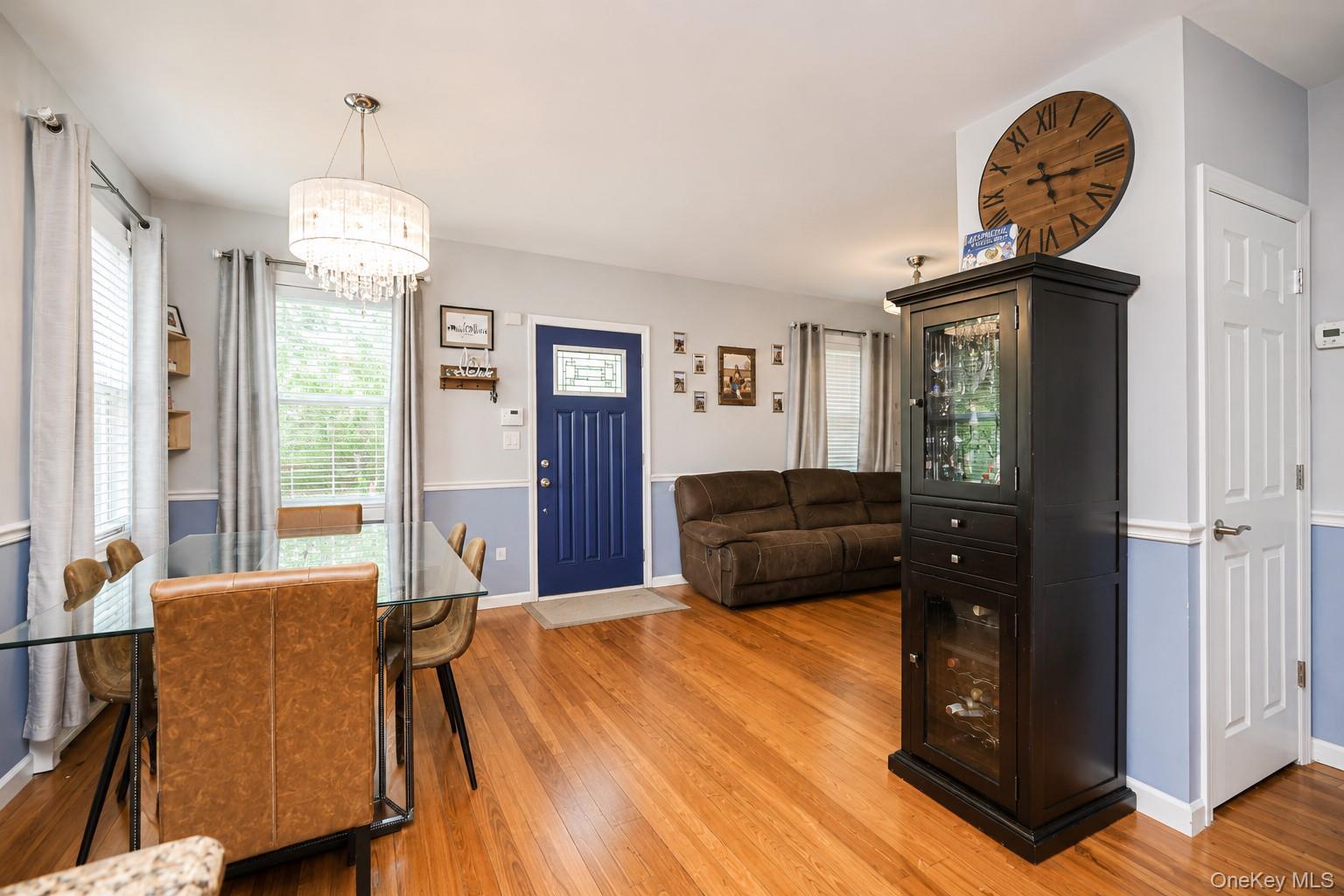 Single Family Weiner Street Staten Island, NY 10309, MLS-1007973-2