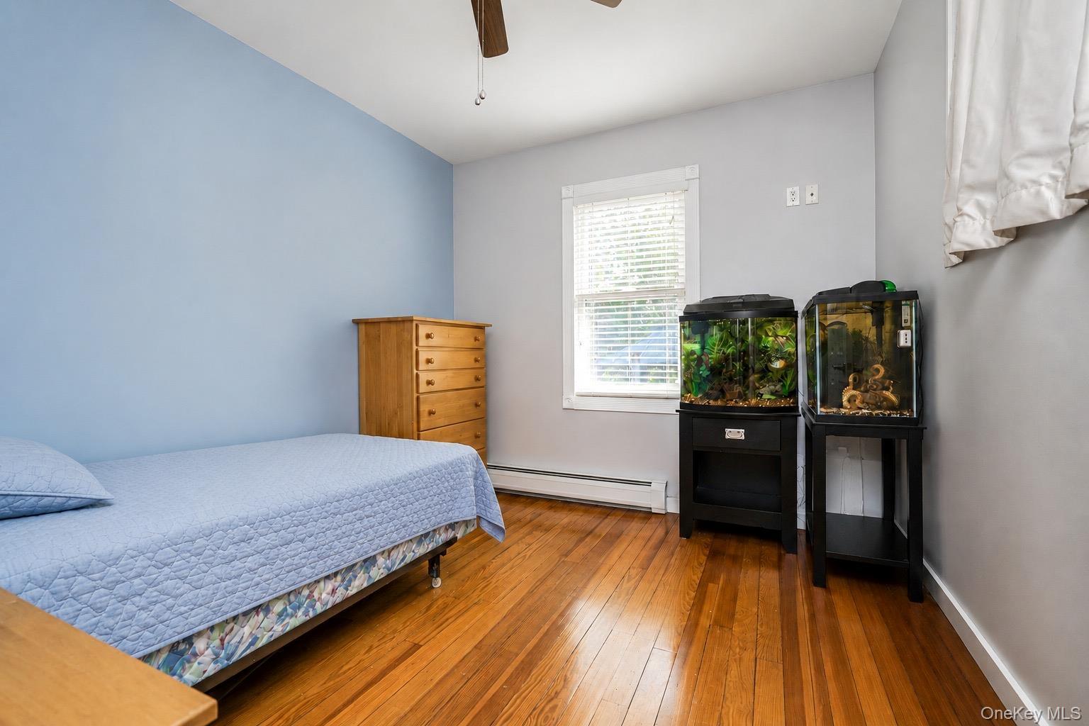 Single Family Weiner Street Staten Island, NY 10309, MLS-1007973-9